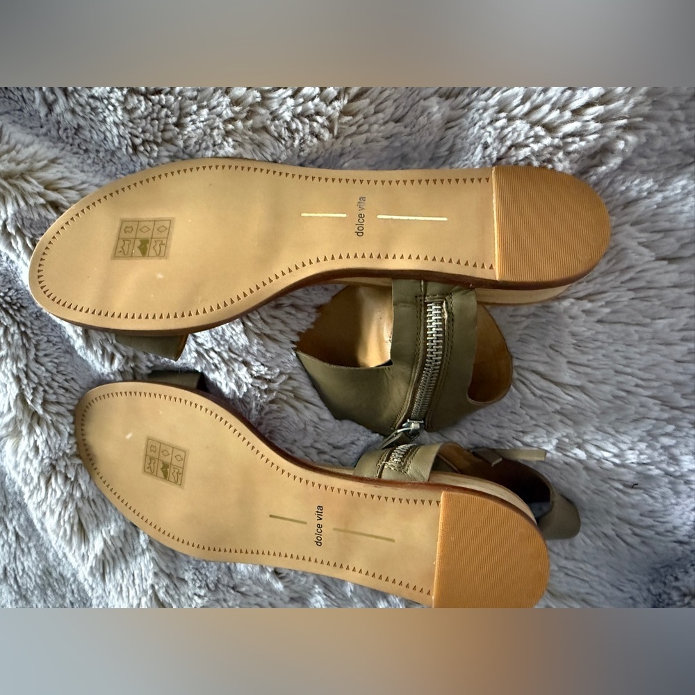 Dolce Vita Paris ankle cuff sandal olive size 8 new - Picture 5 of 5